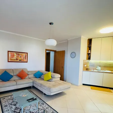 Vacation Apartment, Family & Friends Lejlighed