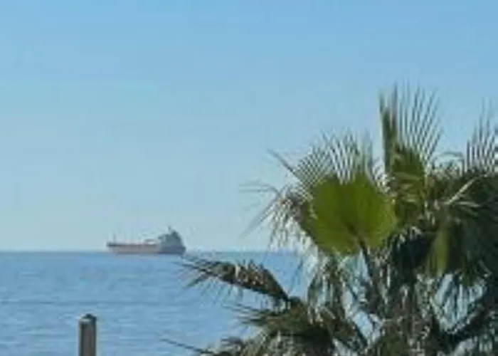 Vacation Apartment, Family & Friends Apartman *