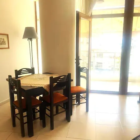 Vacation Apartment, Family & Friends Apartament Durrës