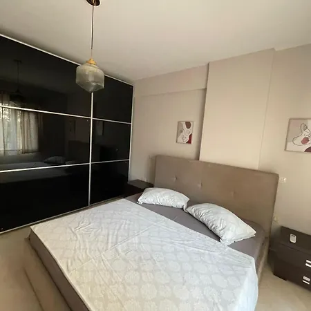 Vacation Apartment, Family & Friends