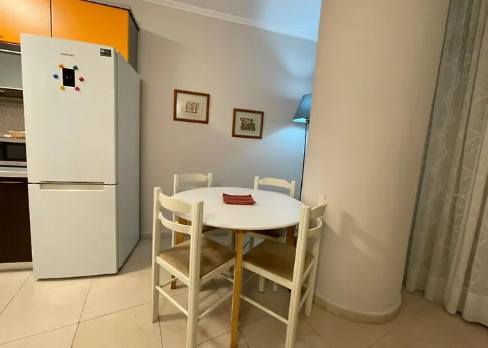 Vacation Apartment, Family & Friends Διαμέρισμα *
